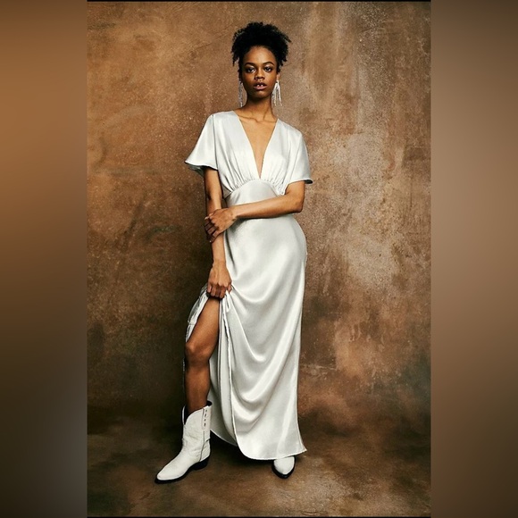 Free People Dresses & Skirts - NWT BEATRICE SATIN PLUNGE MAXI DRESS GOWN